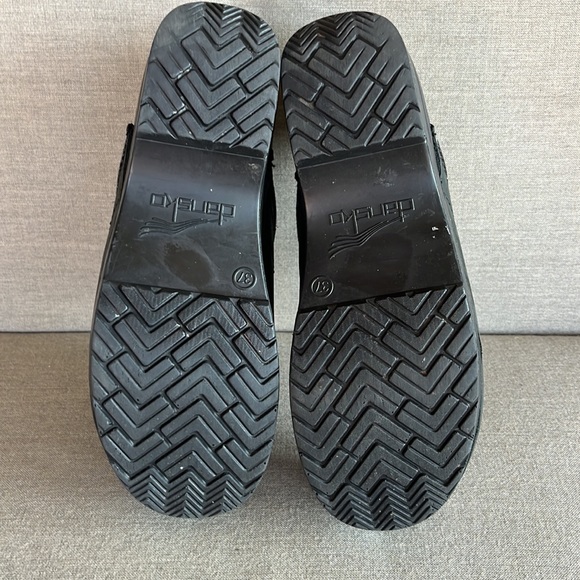 Dansko Professional Black Oiled Clog Size 37 - Picture 7 of 9